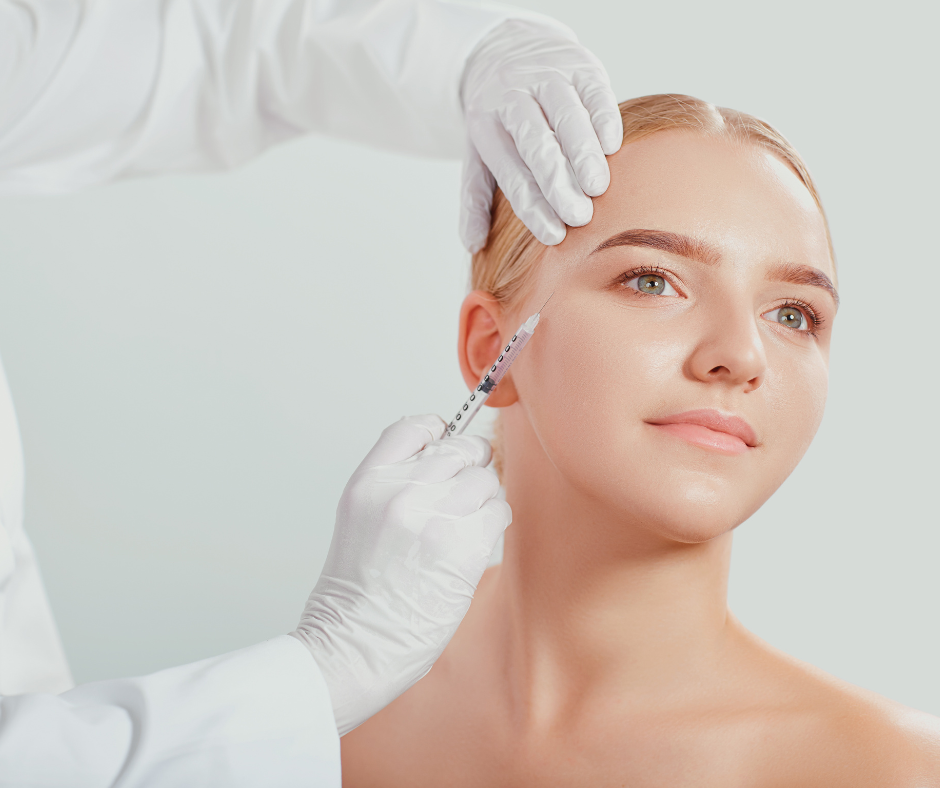 Ellansé: Preenchedor e bioestimulador de colágeno! É um produto usado para corrigir rugas, linhas de expressão e perda de volume facial.