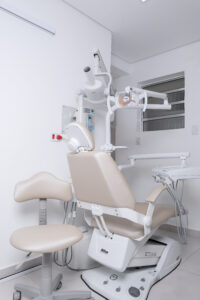 A Clínica A.R conta com dentista para tratamento de canal em São Paulo, para tratar do caso dentário de pacientes com maior complexidade.